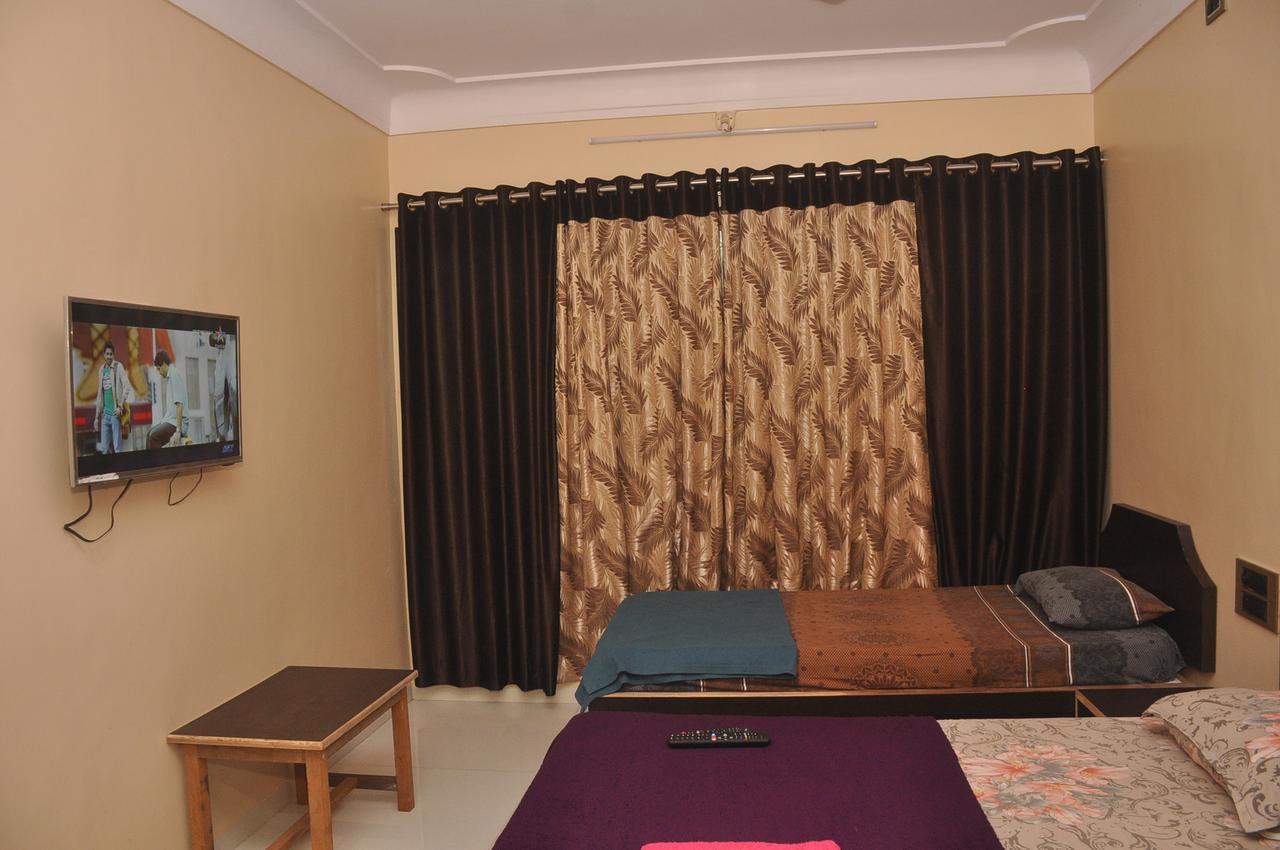 Hunjar House Hotel Панвел Екстер'єр фото